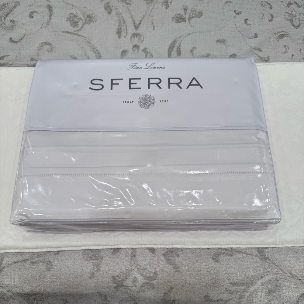SFERRA MATTEO SATEEN KING DUVET SET WITH SHAMS 3-PIECE WHITE MADE IN ITALY
